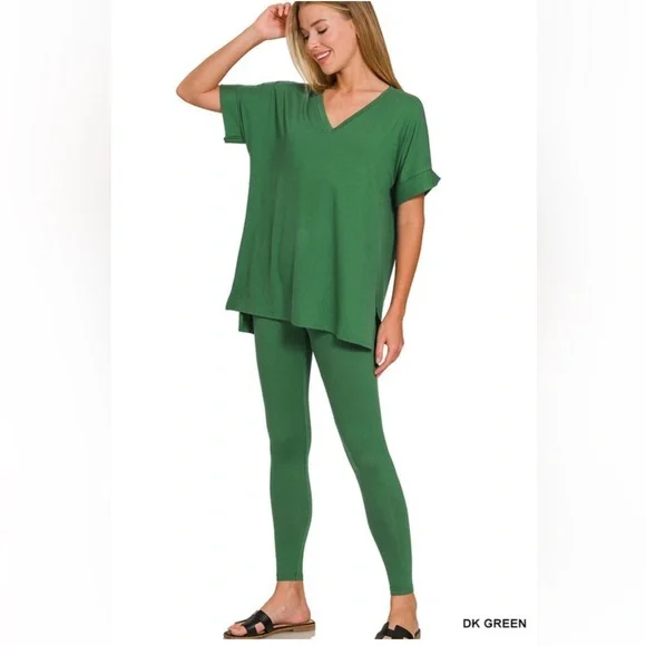 NWT! 2pc K Green Brushed Microfiber V-neck Side Slits Top and Leggings - Picture 2 of 2